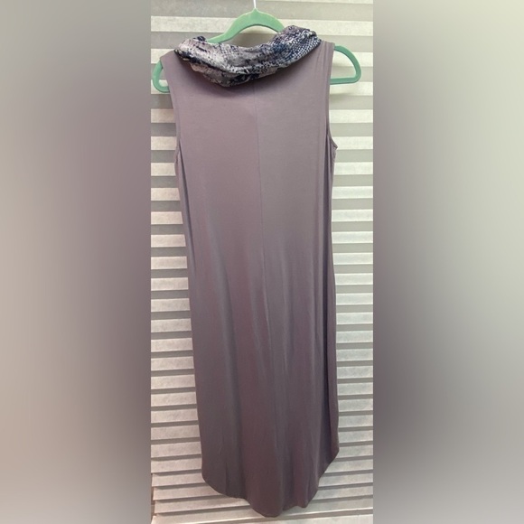 G Giuliano Ecoluxe Drama High/Low Tank & Scarf NWT - Picture 3 of 8